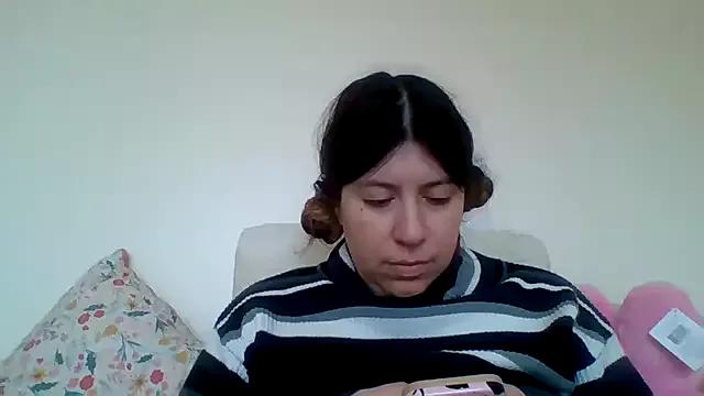 HYPHYtype from StripChat
