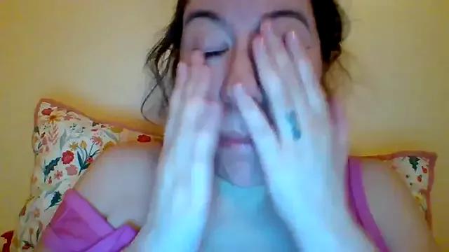 HYPHYtype from StripChat