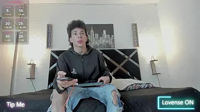 iammariano from StripChat is Freechat