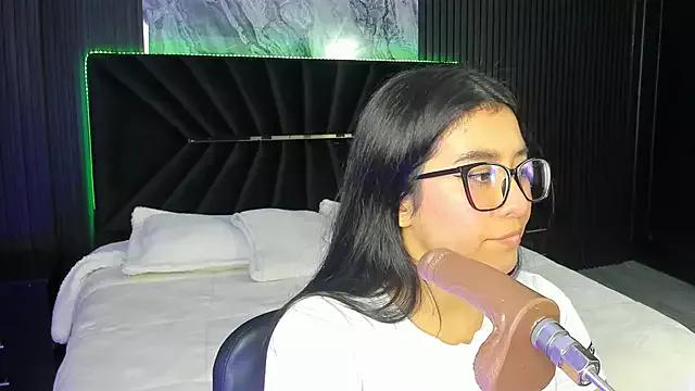 Ibbiebennett from StripChat is Freechat