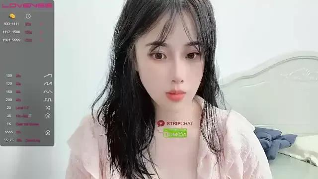 iiiiin20 from StripChat
