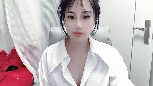 iiiiin20 from StripChat