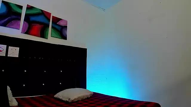 im_angels77 from StripChat is Freechat