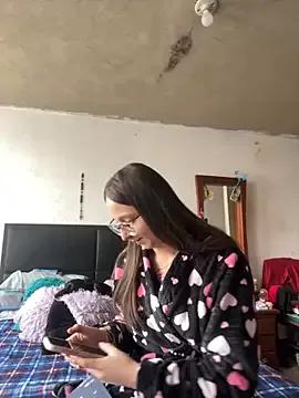 imariahot from StripChat is Freechat