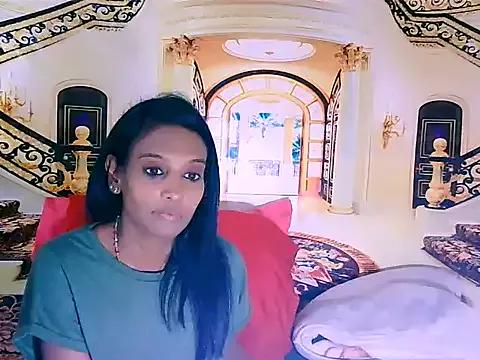 IndianLoveBug from StripChat is Freechat