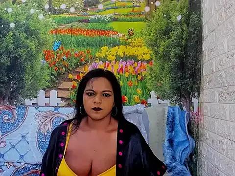 indianswtbella from StripChat is Freechat