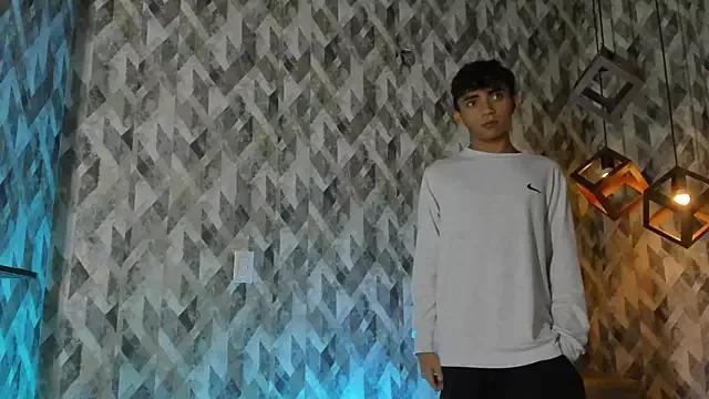 Infinity_boys_princes from StripChat is Freechat