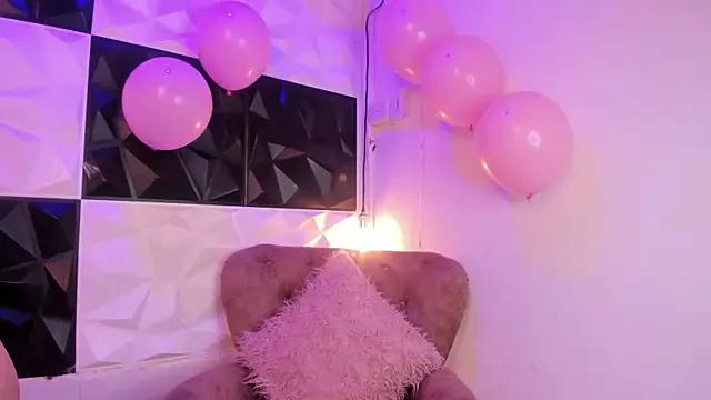 IrinaMonroee from StripChat