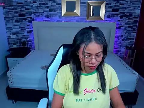 Iris_Evanss from StripChat is Freechat
