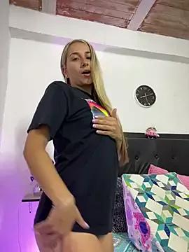 Iris_love18 from StripChat