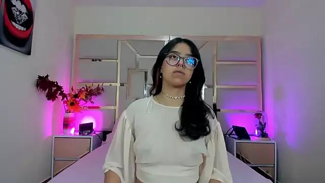 iris_price_ from StripChat