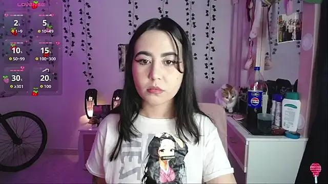 iris_sky from StripChat is Freechat