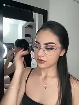 IrisBrowm from StripChat is Freechat