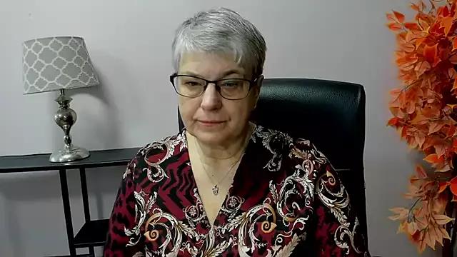 IrisDream from StripChat