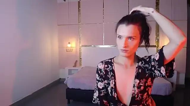 IsabelFernandez from StripChat is Freechat
