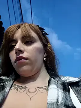 ISABELLA-01_