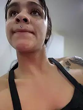 Isabella-Teen from StripChat is Freechat