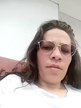 Isabella5_Brown_ from StripChat is Freechat