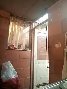 isis_milove from StripChat