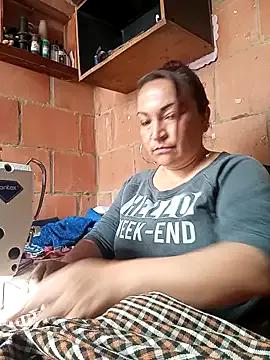 isis_milove from StripChat
