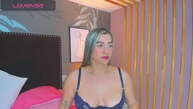 issabela_23 from StripChat