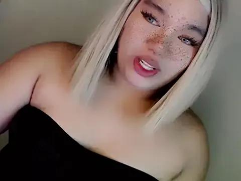 itsmeyourgirlfucker from StripChat is Freechat