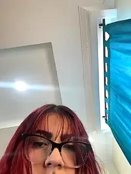 Ivelleee_ from StripChat is Freechat