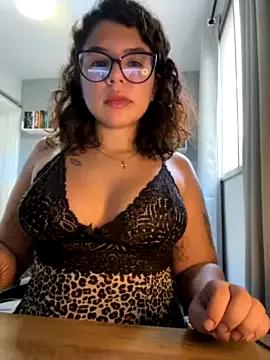 Ivieencanto from StripChat