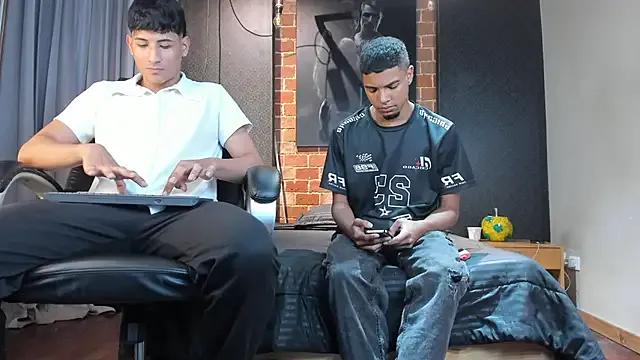 Jack_and_Joes from StripChat is Freechat