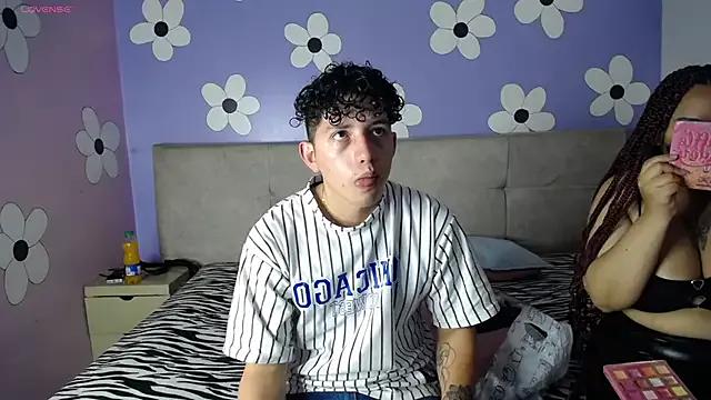 Jackson_n_Scarlett from StripChat is Freechat
