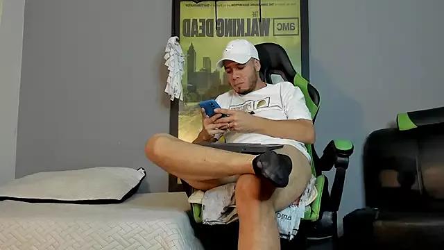 jacob_lewitt from StripChat is Freechat