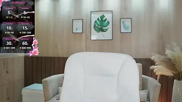 JadeSummerr from StripChat is Freechat