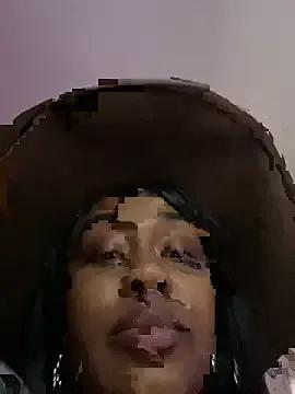 Jalissaskitten from StripChat is Freechat