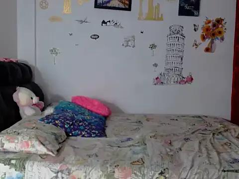 JaneAndAmy from StripChat is Freechat