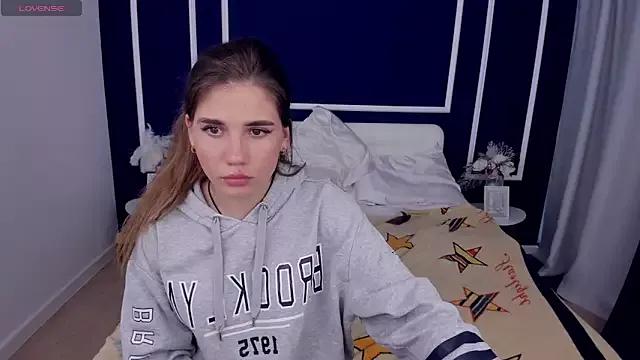 JaneRaspberry from StripChat is Freechat