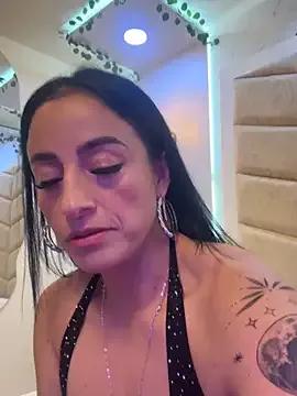 JanexHope from StripChat is Freechat