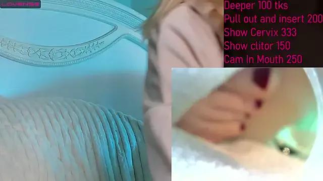 jannemary from StripChat