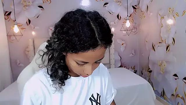 jasmin_brunette_ from StripChat is Freechat