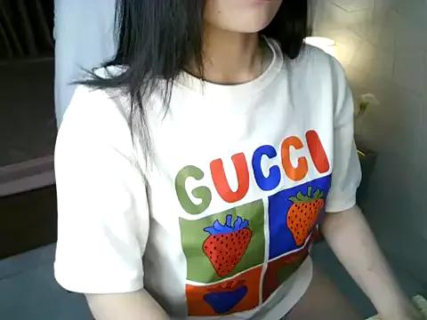 Jassie_baeee from StripChat