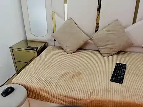 JazminSmith from StripChat is Freechat