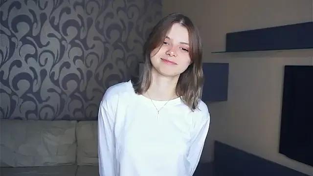 JeanieHelget from StripChat is Freechat