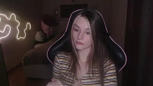 Checkout girls naked models with similar nickname. Cute sexy Free Models.