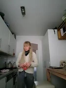Jenna-Lia from StripChat