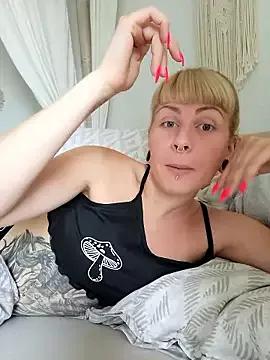 Jenna-Lia from StripChat