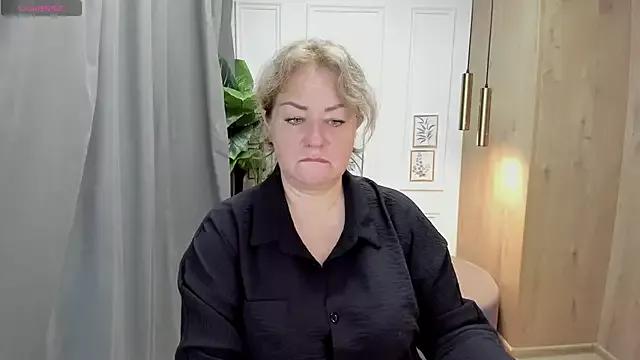 JenniferLight from StripChat
