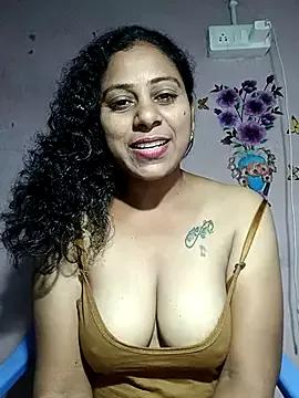 JENNIFERtamil from StripChat