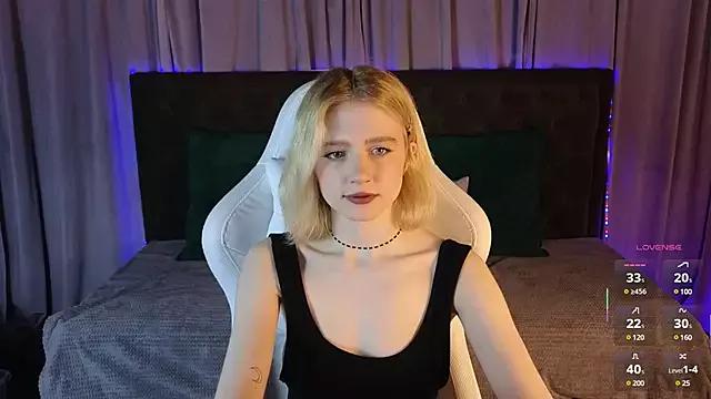 Checkout girls naked models with similar nickname. Cute sexy Free Models.