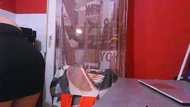 jennylovence from StripChat