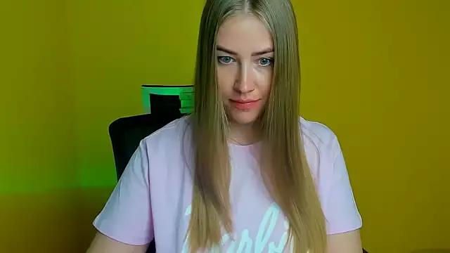 Checkout girls naked models with similar nickname. Cute sexy Free Models.
