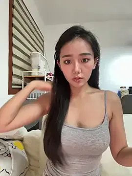 jiajia_L on StripChat 